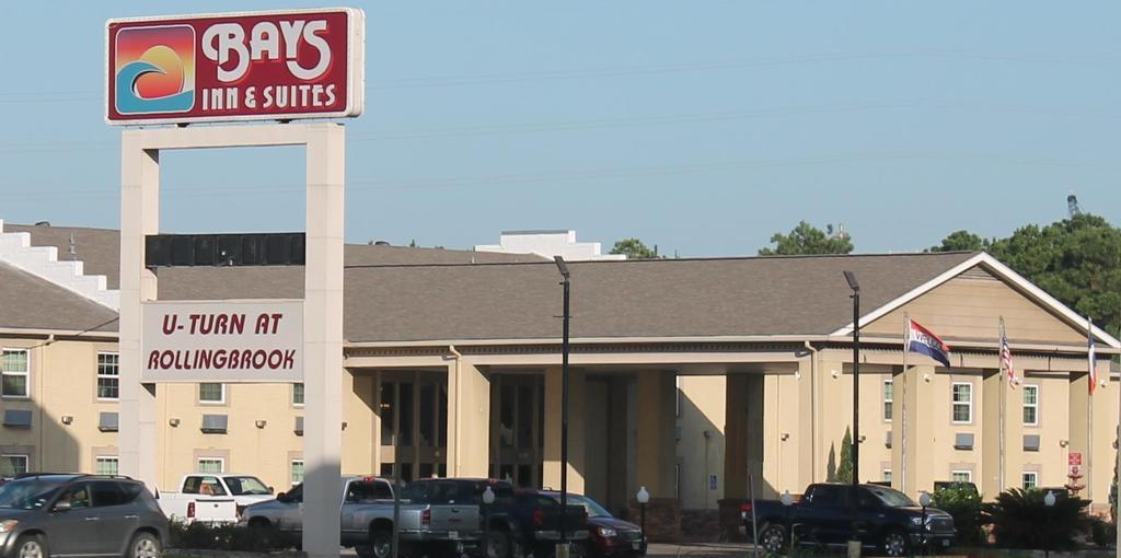 Bays Inn And Suites Baytown Exterior photo